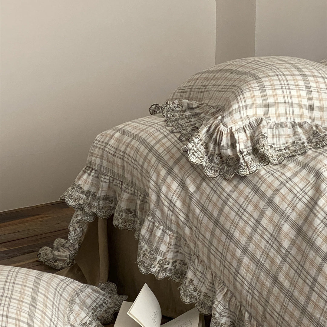 Japanese Tartan Ruffle Bedding Set