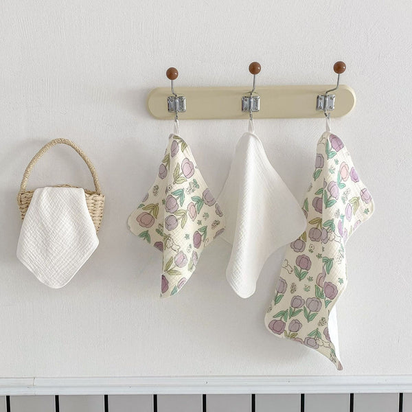 Tulip Muslin Burp Cloth Set