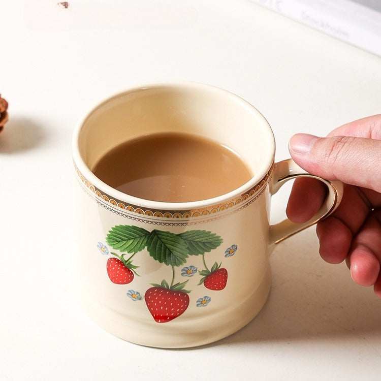 Gold Rim Strawberry Mug