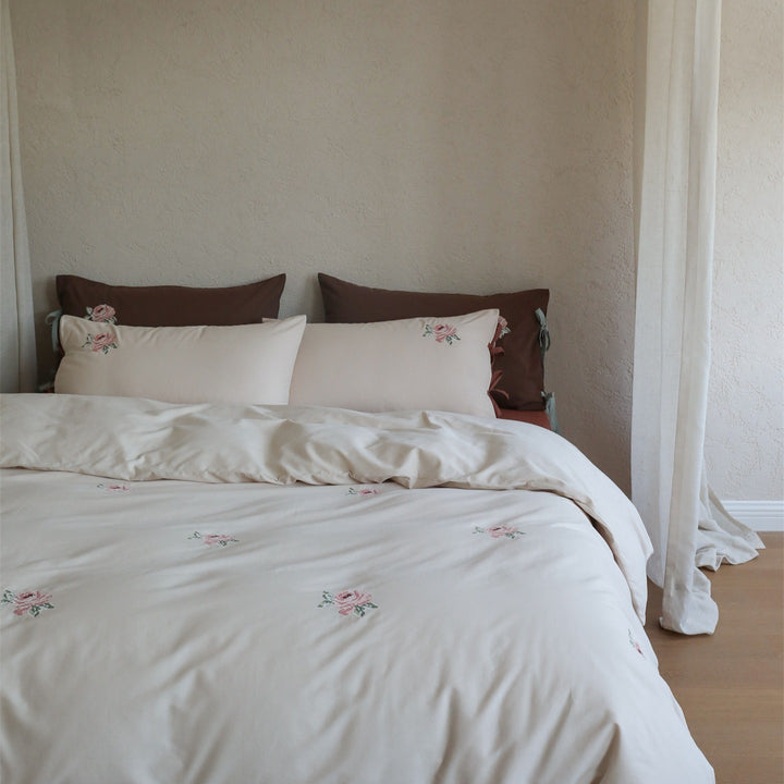 Rose Garden Bedding Set