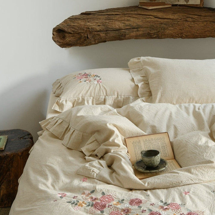 Prairie Rose Ruffle Bedding Set