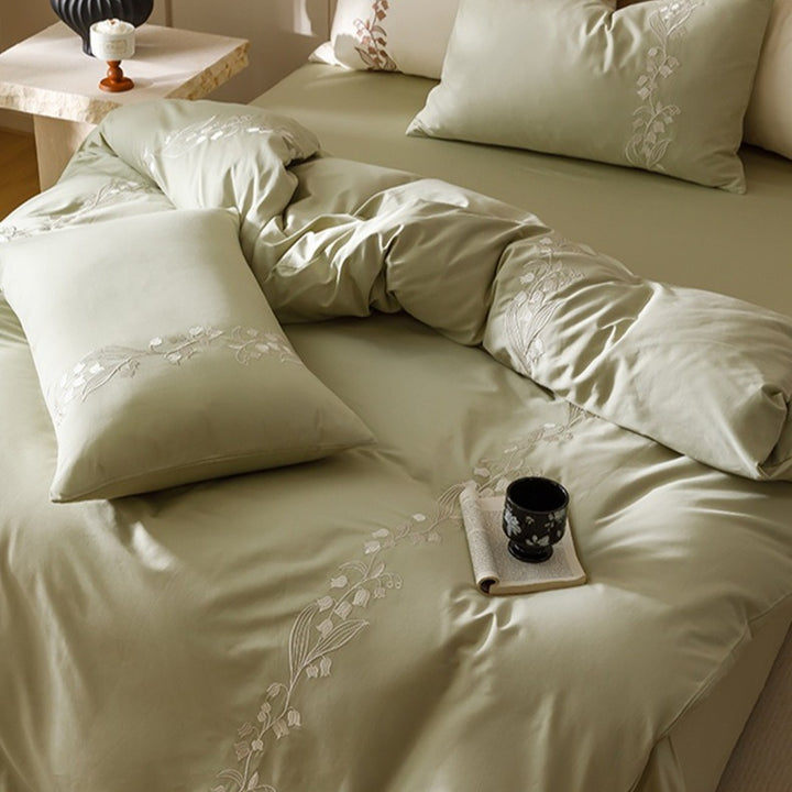 Dewdrop Bells Bedding Set