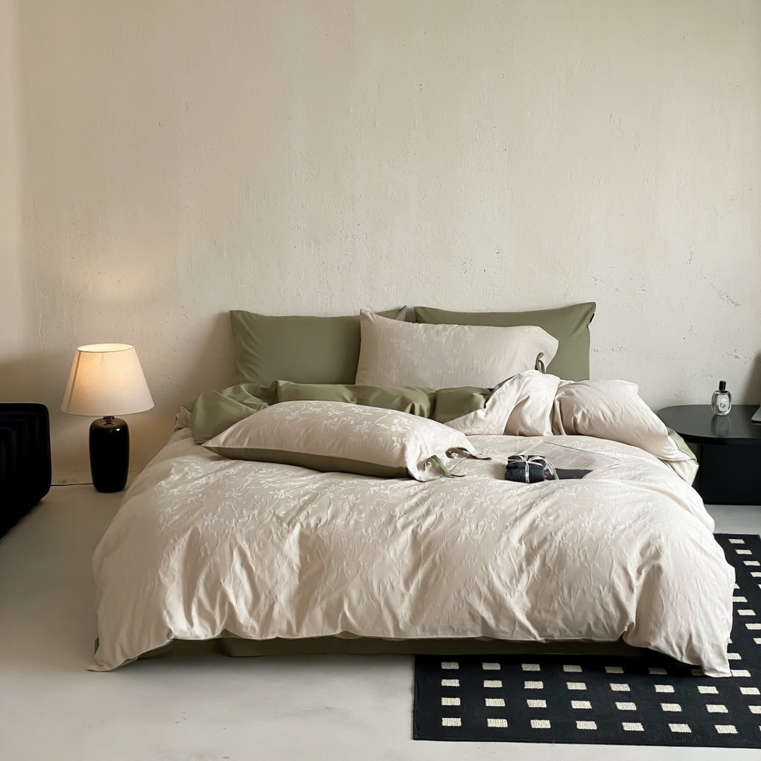 Soft Jacquard Bedding Set
