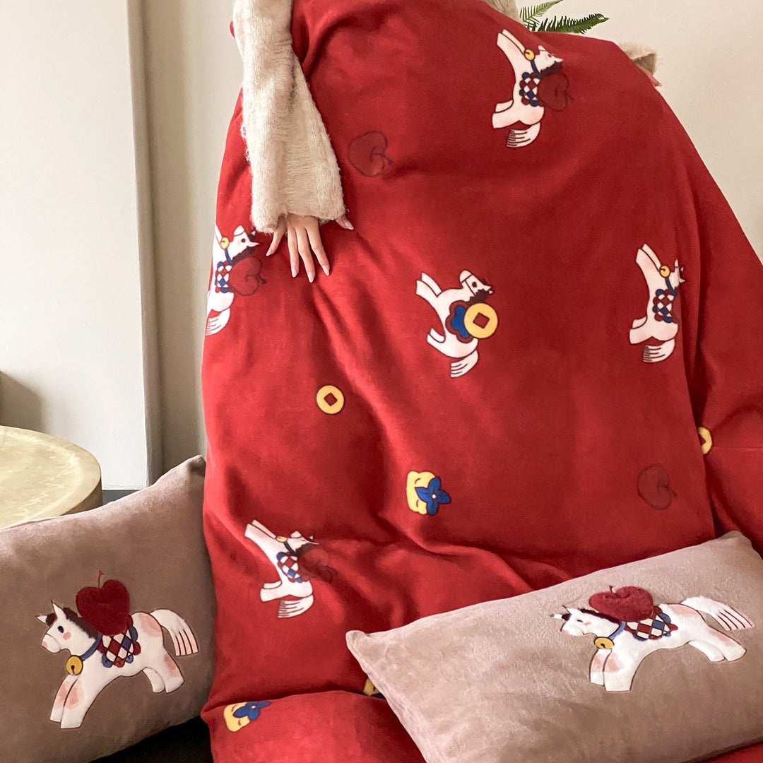 Rich Pony Bedding Set