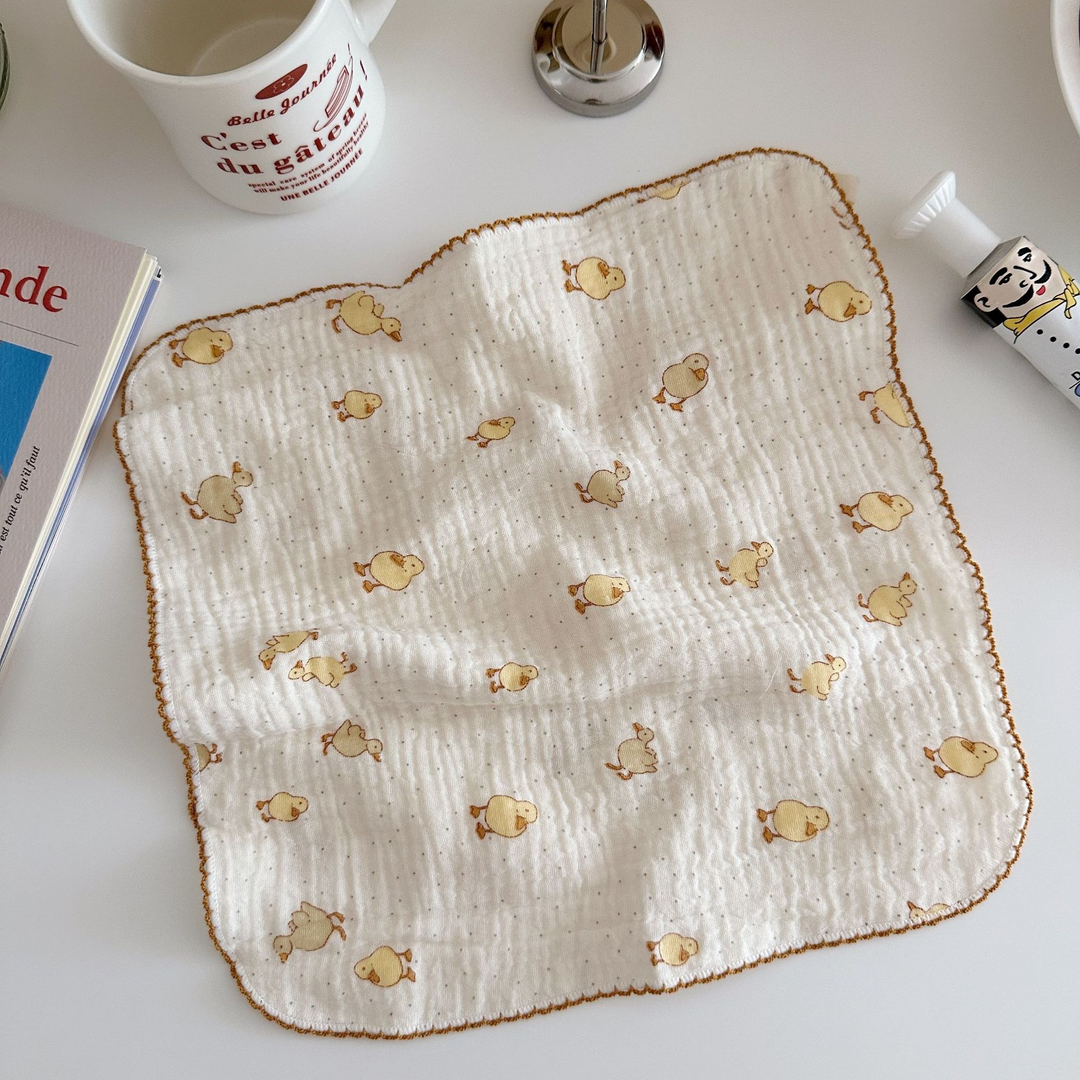Bunny Wonderland Towel Set