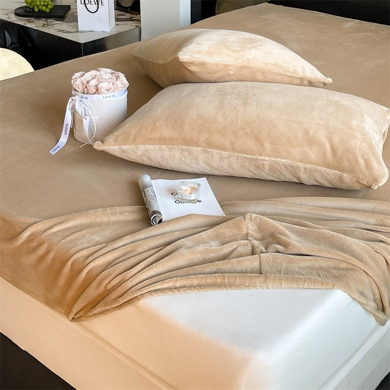 Warm Winter Fleece Pillowcase Set
