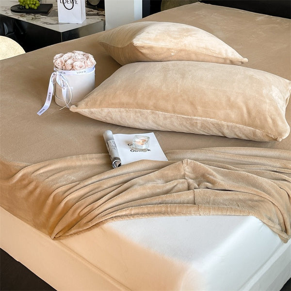 Warm Winter Fleece Pillowcase Set