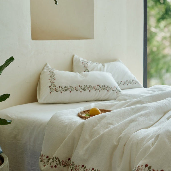 Floral Frame Bedding Set