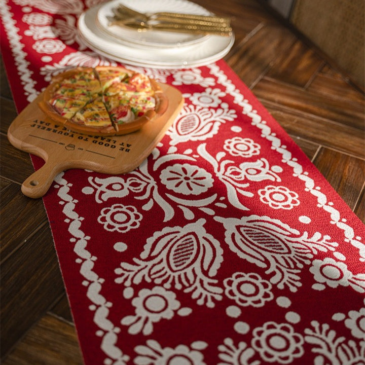 Festa Floral Table Runner