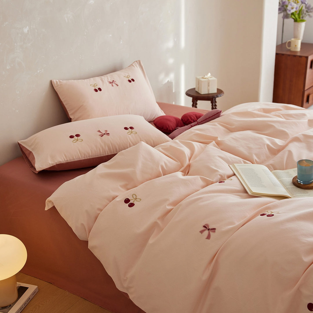 Sweet Cherry Bedding Set
