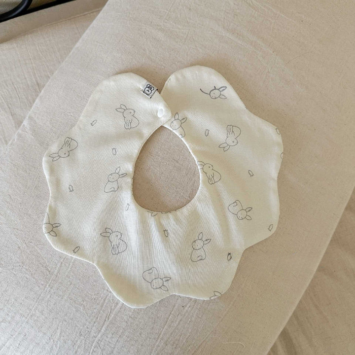 Country Petal Bib Set