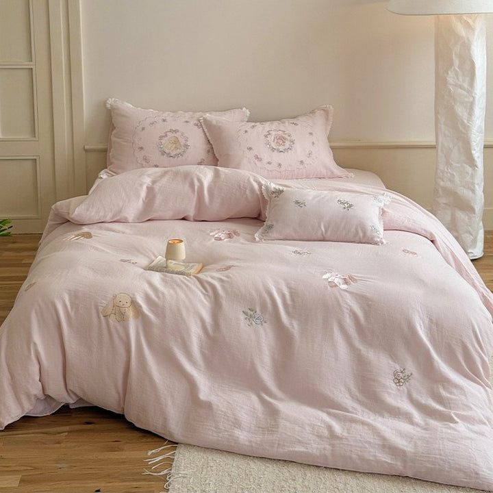 Miss Rabbit Bedding Set