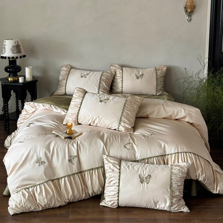 Fluttery Butterflies Bedding Set