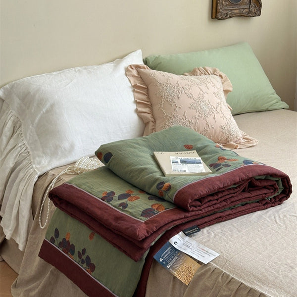 Foliage Summer Quilted Blanket