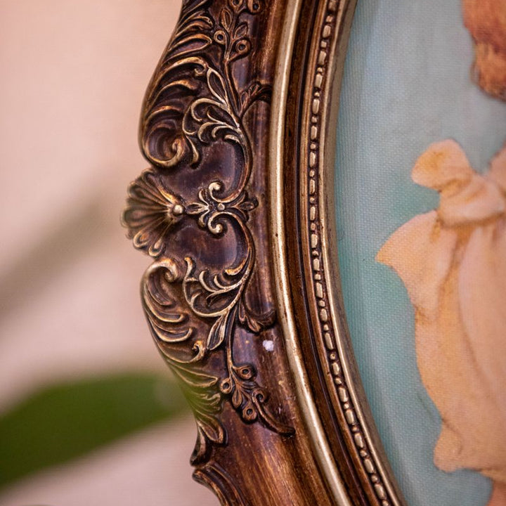 Victoria Hanging Photo Frame