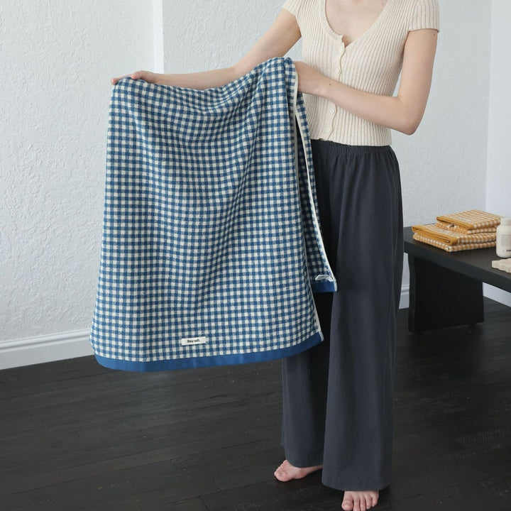 Minimalist Checkered Towel