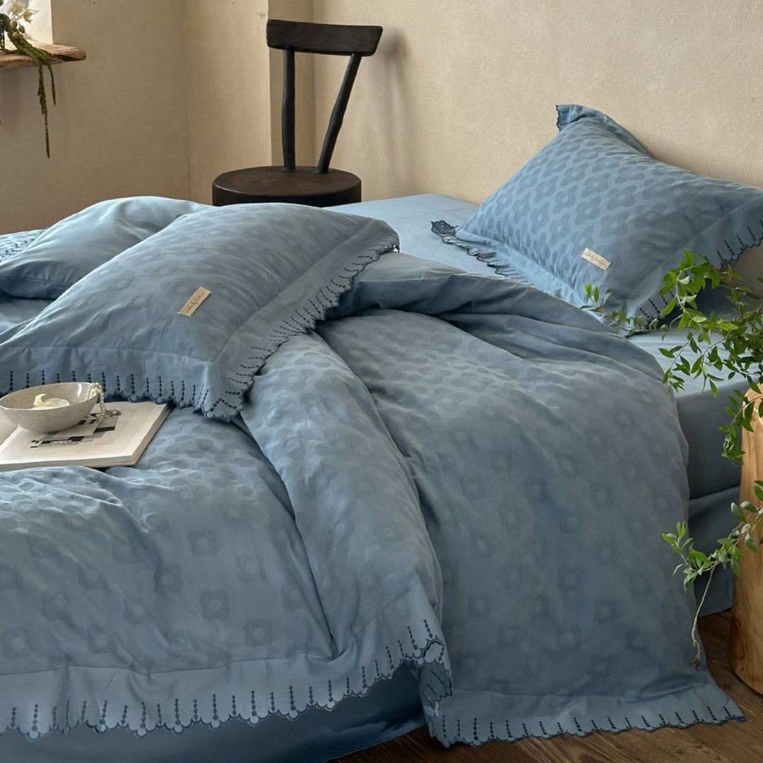 Blue Floral Bedding Set
