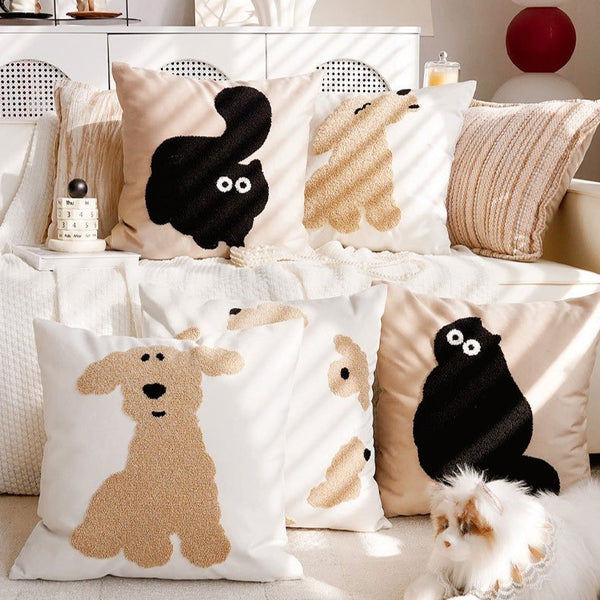 Paw Pals Tufted Cushion