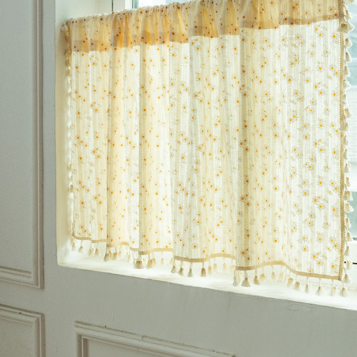 Daisyland Tassel Curtain