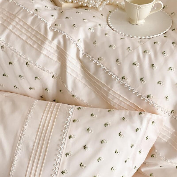Bloom Whisper Bedding Set