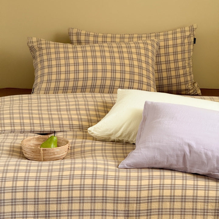 Vivd Tartan Bedding Set