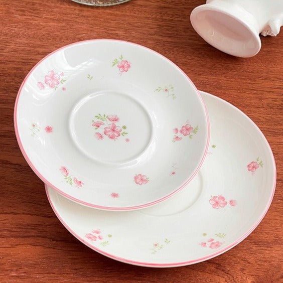 Petite Rose Teacup Set