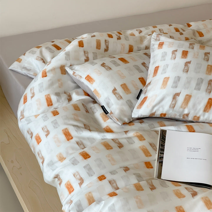 Icy Luster Bedding Set Collection