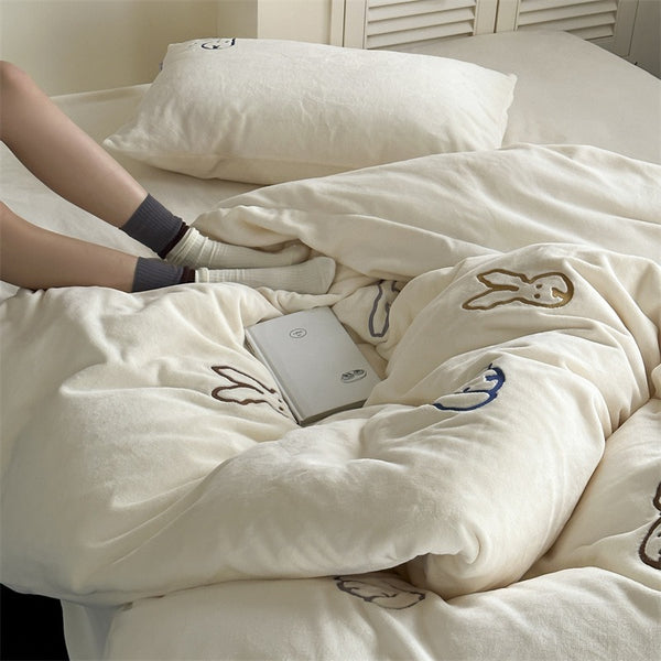 Warm Bunny Bedding Set