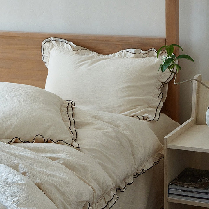 Double Ruffle Bedding Set