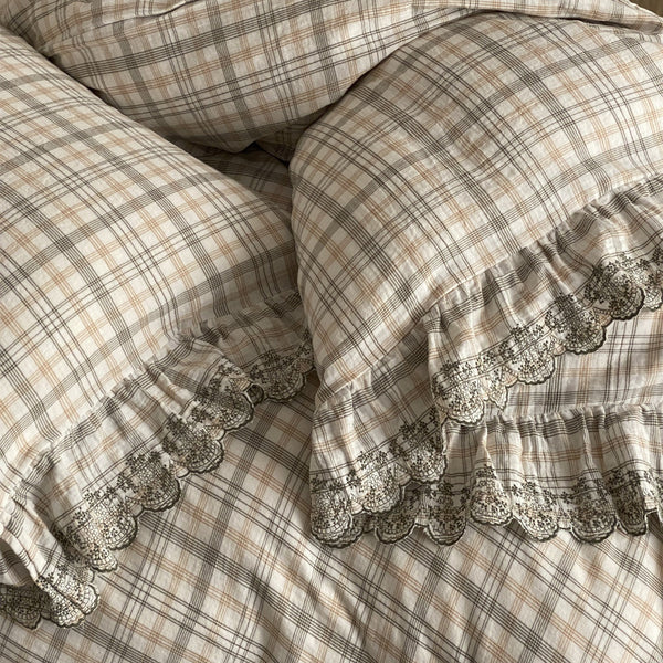 Japanese Tartan Ruffle Bedding Set