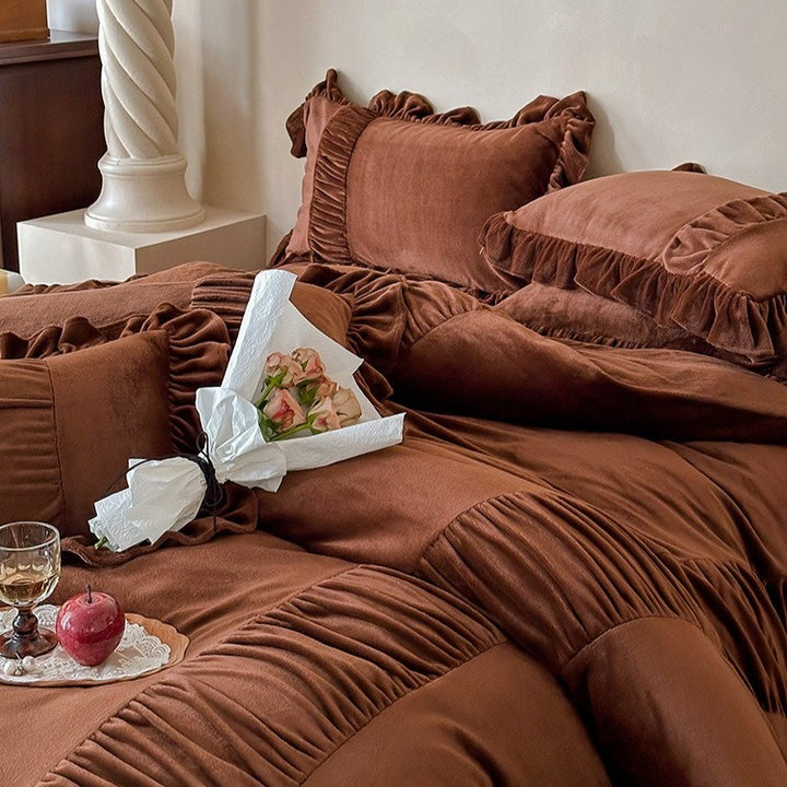 Chateau Ruffle Velvet Bedding Set
