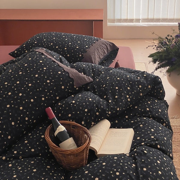 Midnight Bloom Cloud Bedding Set