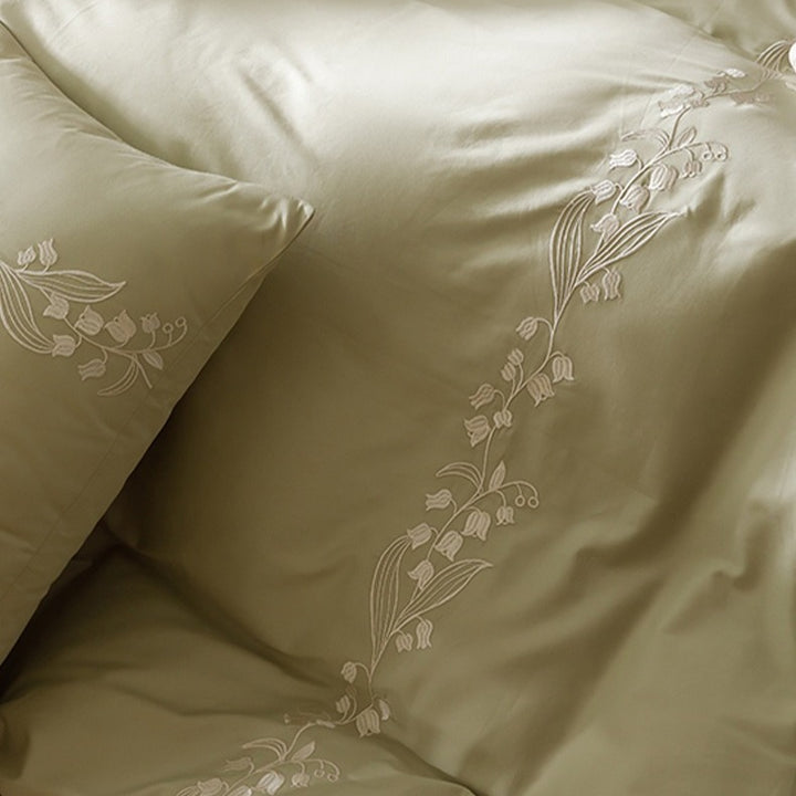 Dewdrop Bells Bedding Set