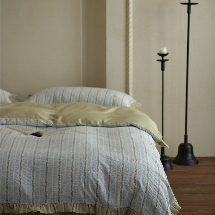 Lawn Party Bedding Set