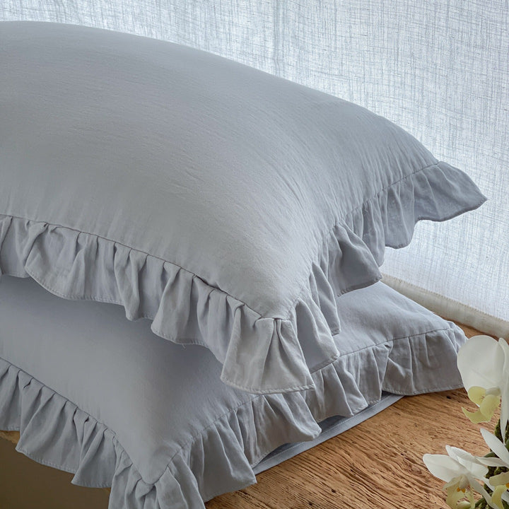 Ruffled Muslin Pillowcase Set