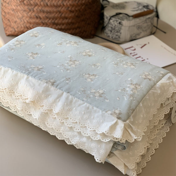 Blue Peace Summer Quilted Blanket