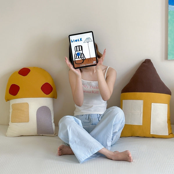 Little Cabin Cushion