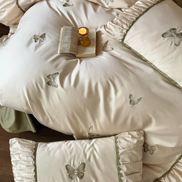 Fluttery Butterflies Bedding Set
