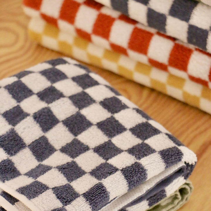Classic Checkerboard Towel Collection