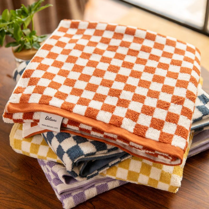Classic Checkerboard Towel Collection
