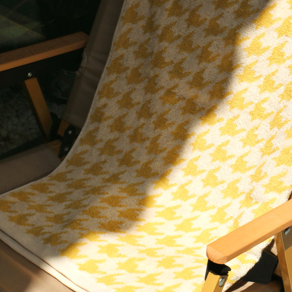 Classic Houndstooth Towel Collection