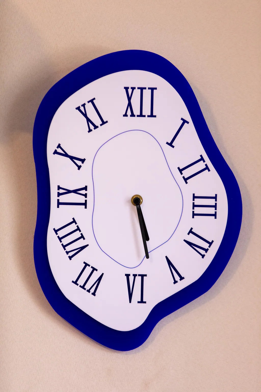 Acrylic Melted Time Clock - Delicors