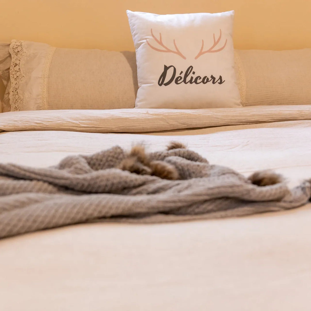 Beige Linen Bedding Set - Delicors
