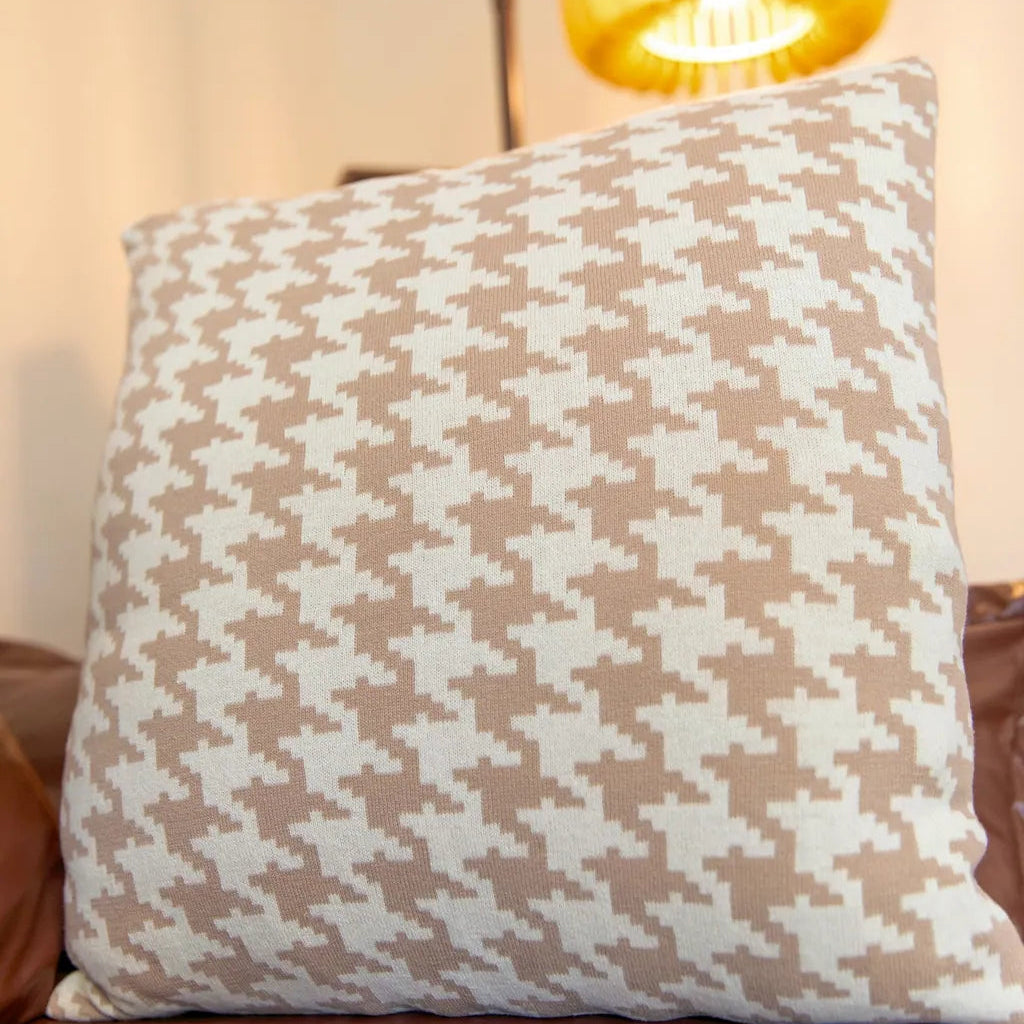 Classic Houndstooth Cushion BeigeHoundstooth - Delicors