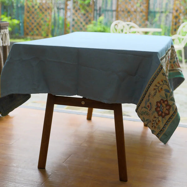 Cleaning Garland Tablecloth - Delicors