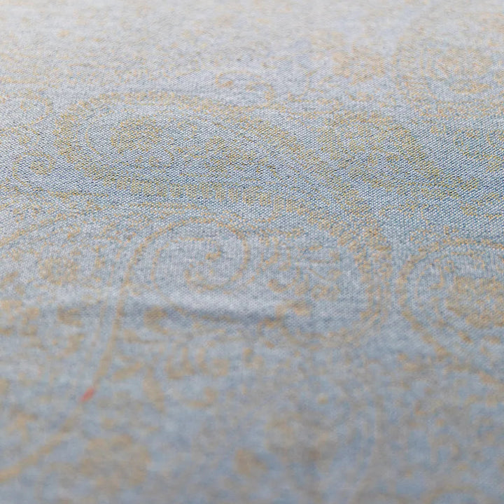 Cleaning Garland Tablecloth - Delicors