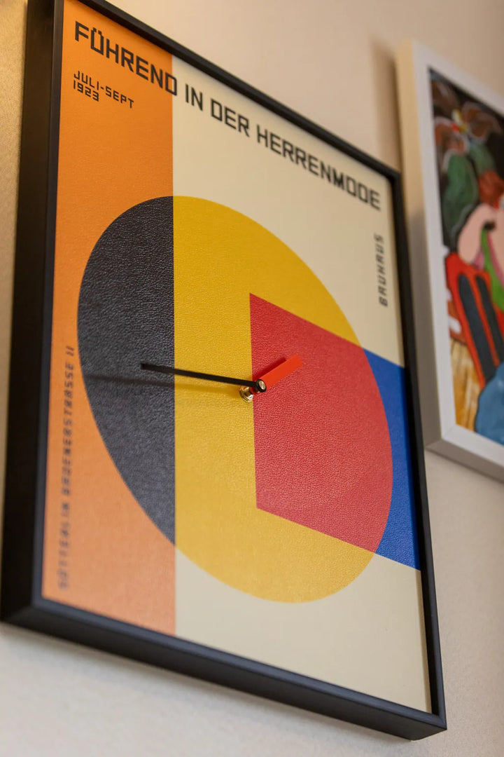 Contemporary Art Wall Clock - Delicors