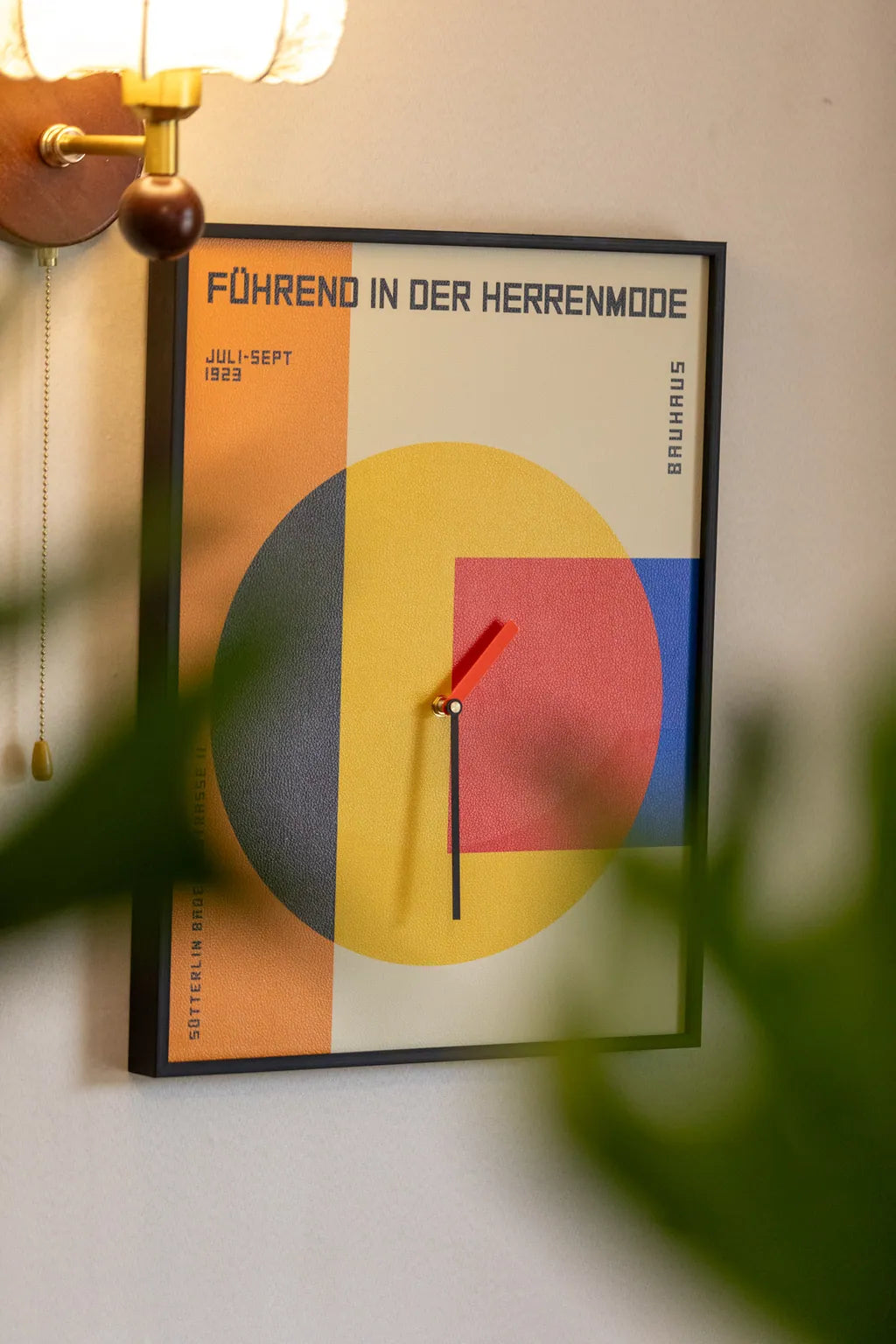 Contemporary Art Wall Clock - Delicors