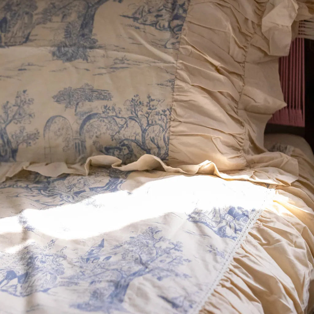 Courtly Blue Quilt Cover Set - Delicors