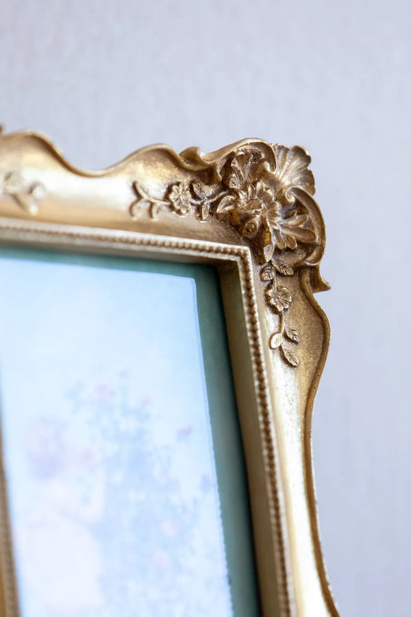 Gilded Floral Ornate Frame - Delicors